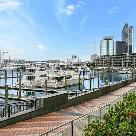 Апартаменты Elegant & Sunny Living With Stunning Marina Views Окленд Экстерьер фото